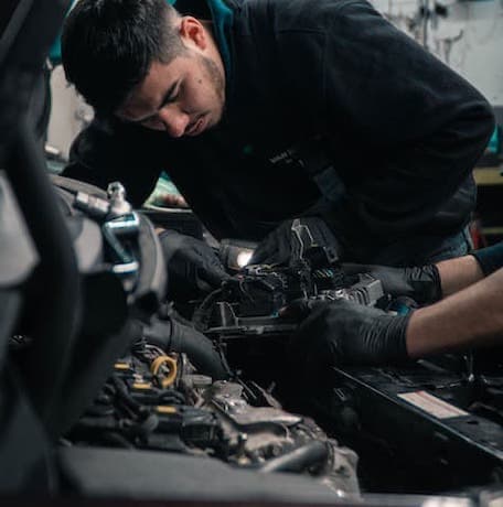 Careers for ISTP Mechanic Types